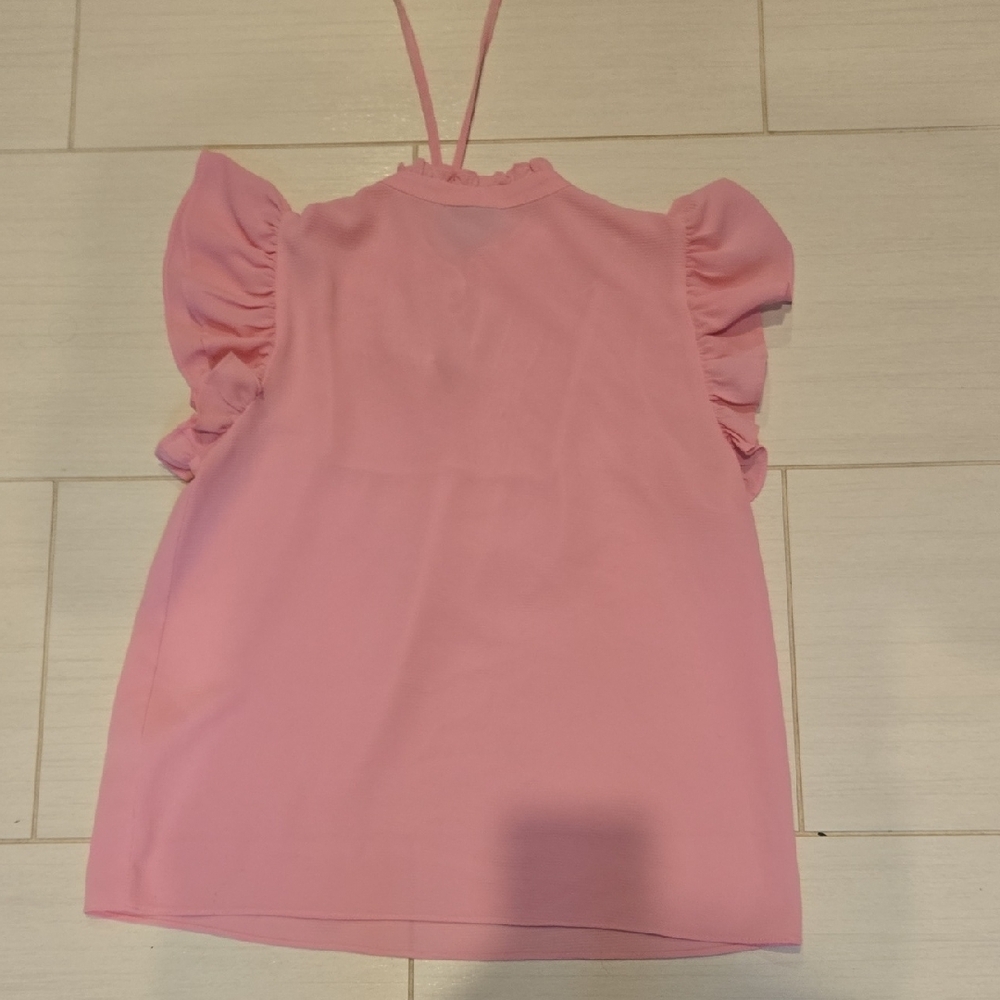 CeCe Ruffle Trim Top - Picture 4 of 5